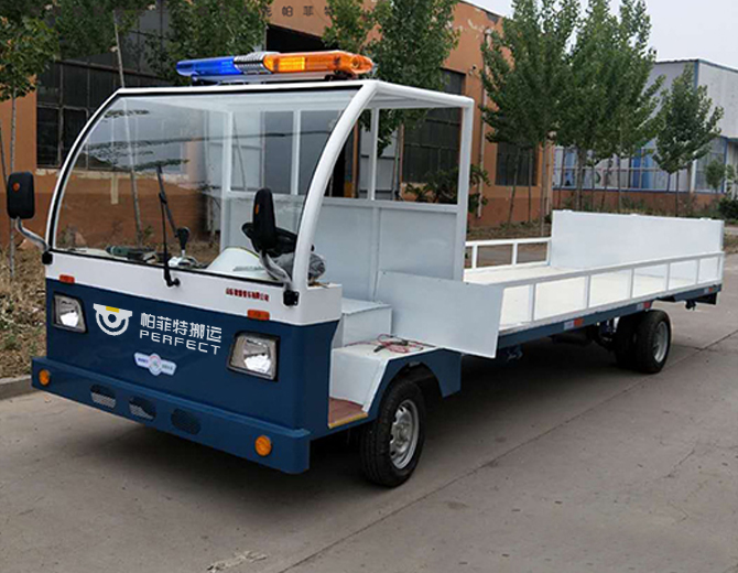 雙排駕駛室搬運(yùn)車